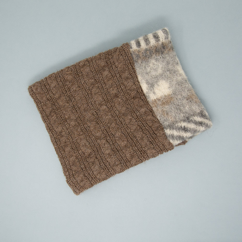 Cache-cou de tricot doublé surcyclé