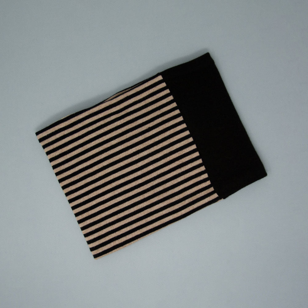 Cache-cou de tricot doublé surcyclé