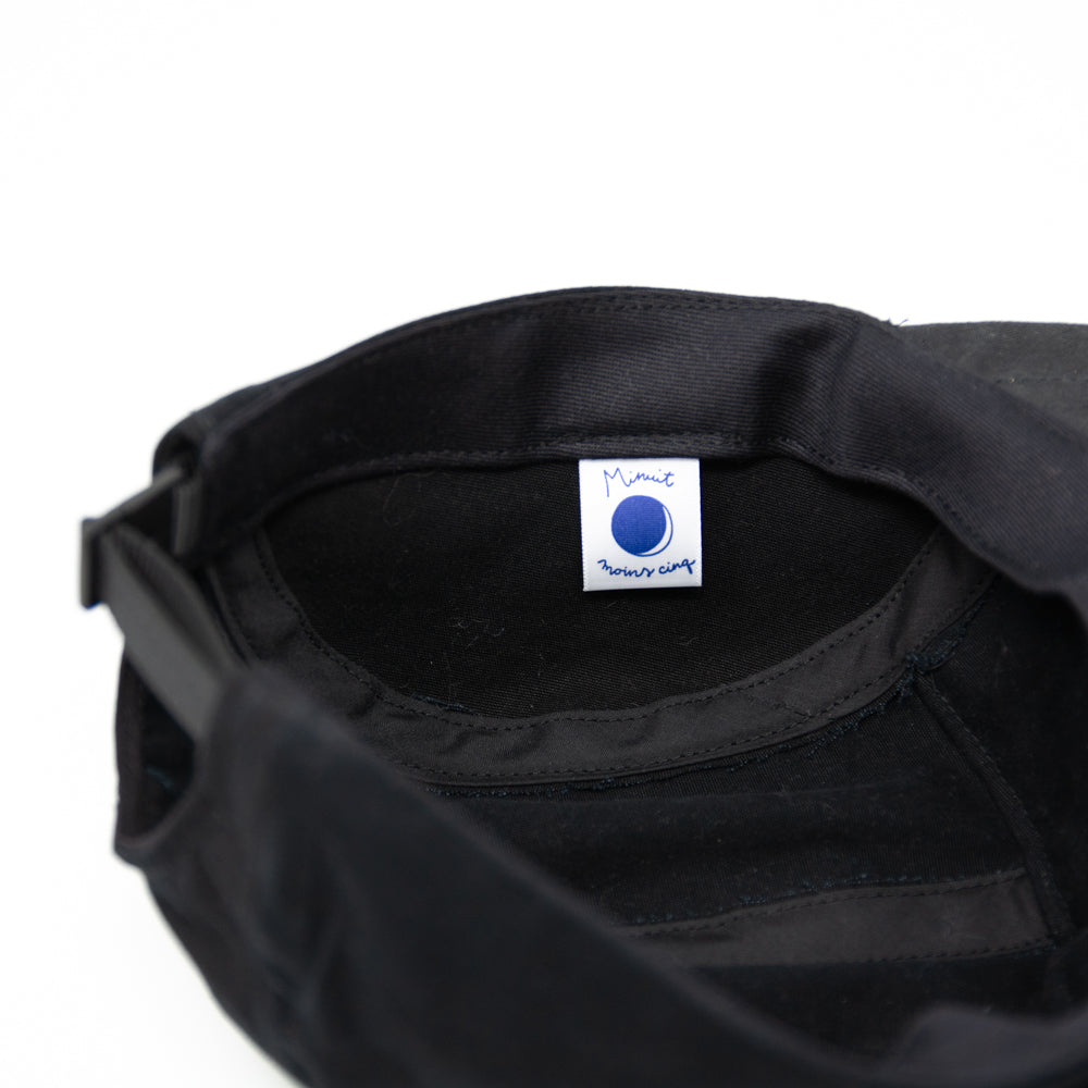Casquette cinq panneaux surcyclée
