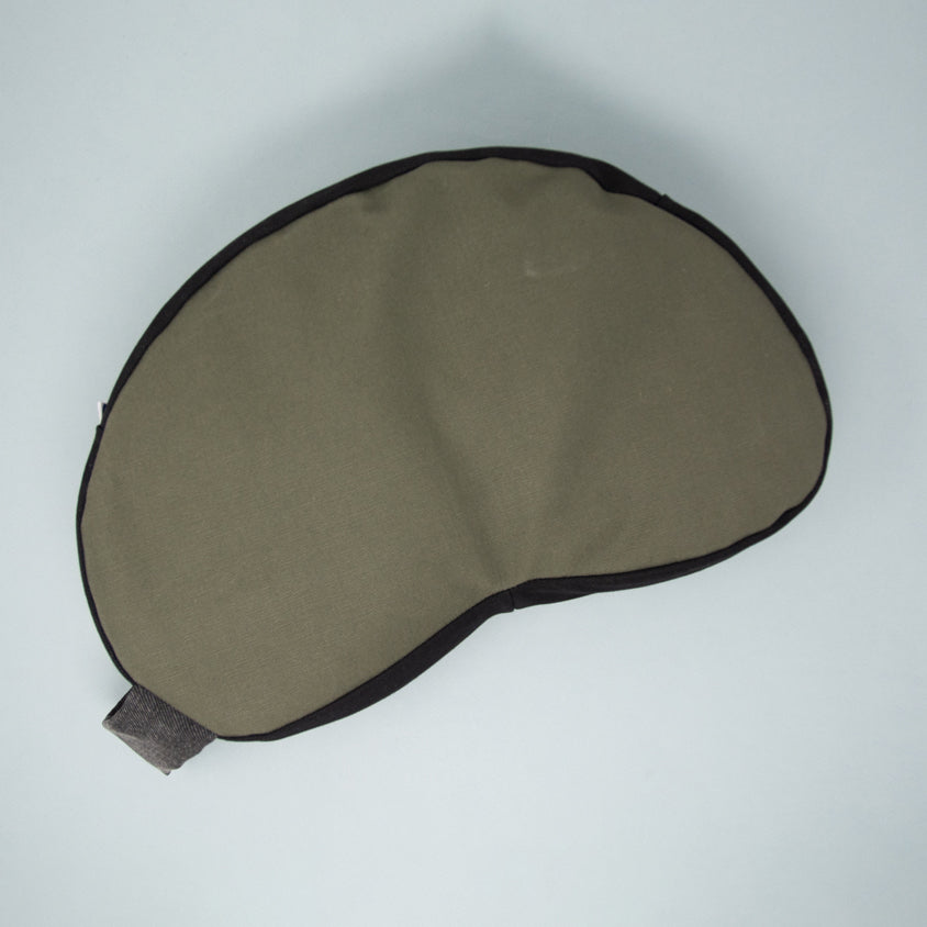 Coussin de yoga en tissu surcyclé et écales de sarrasin