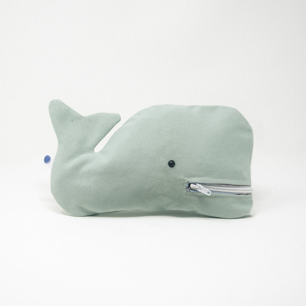 Étui à crayons en forme de baleine surcyclé