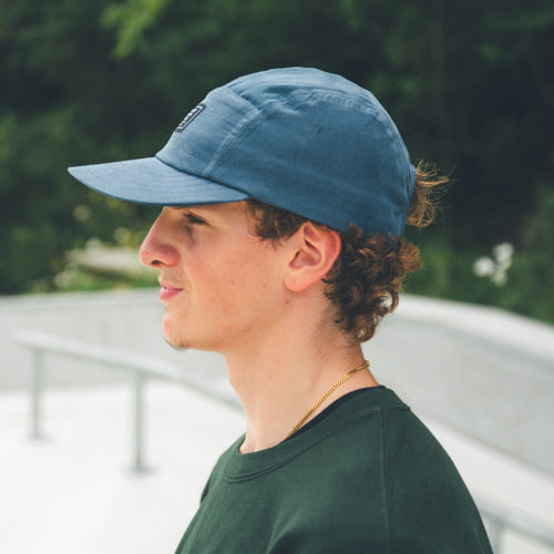 Casquette cinq panneaux surcyclée - Signature