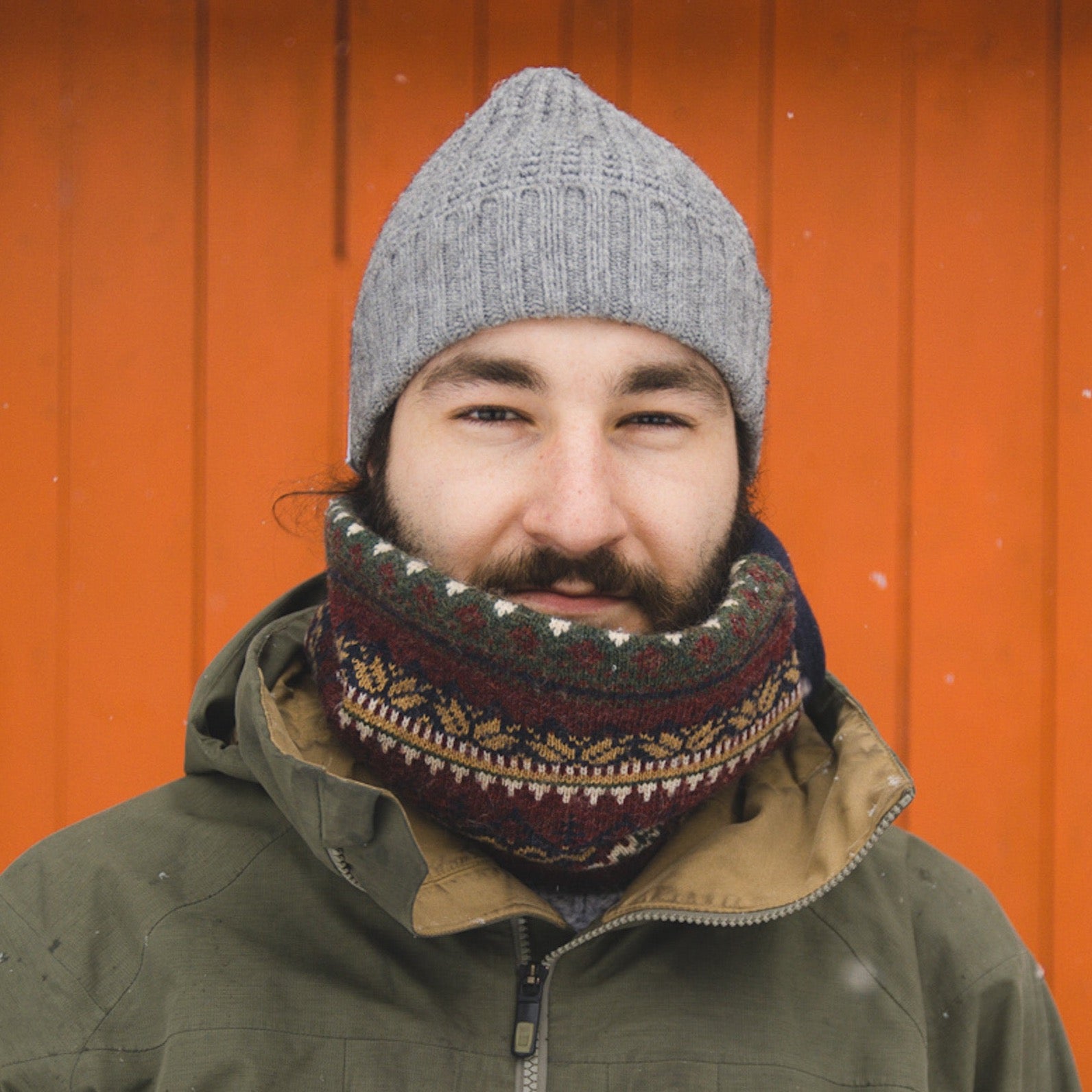Cache-cou de tricot doublé surcyclé