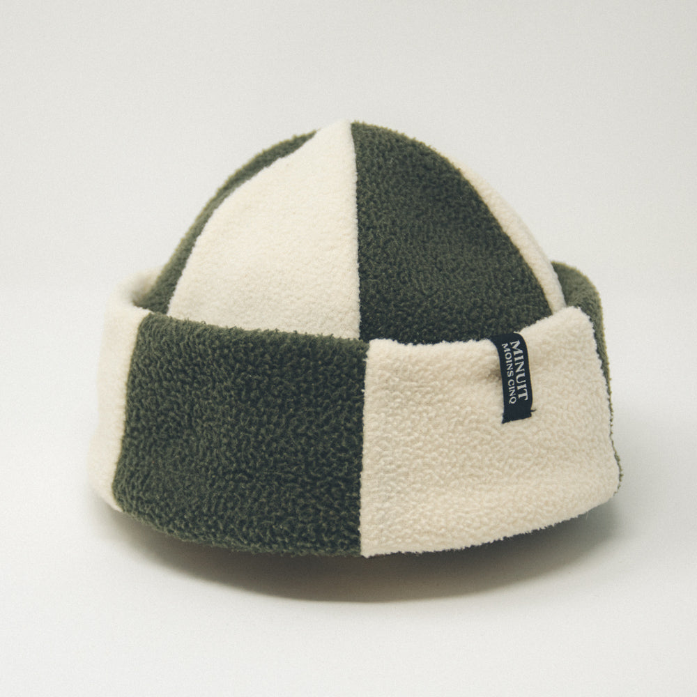 Tuque roulée en polaire surcyclée - Courte