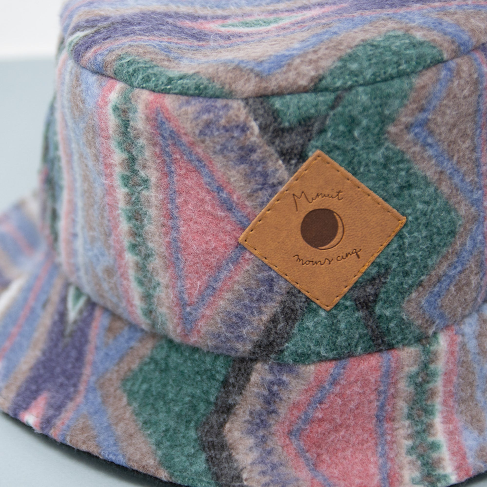 Bob le chapeau d'hiver réversible surcyclé