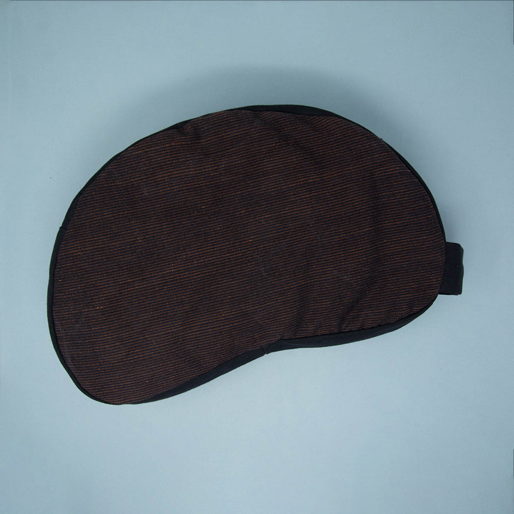 Coussin de yoga en tissu surcyclé et écales de sarrasin