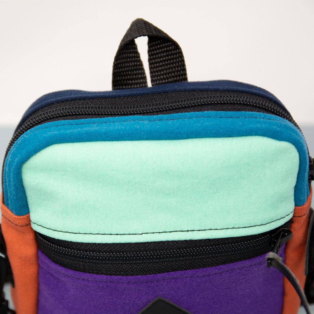 Mini sac à bandoulière 1,7L surcyclé