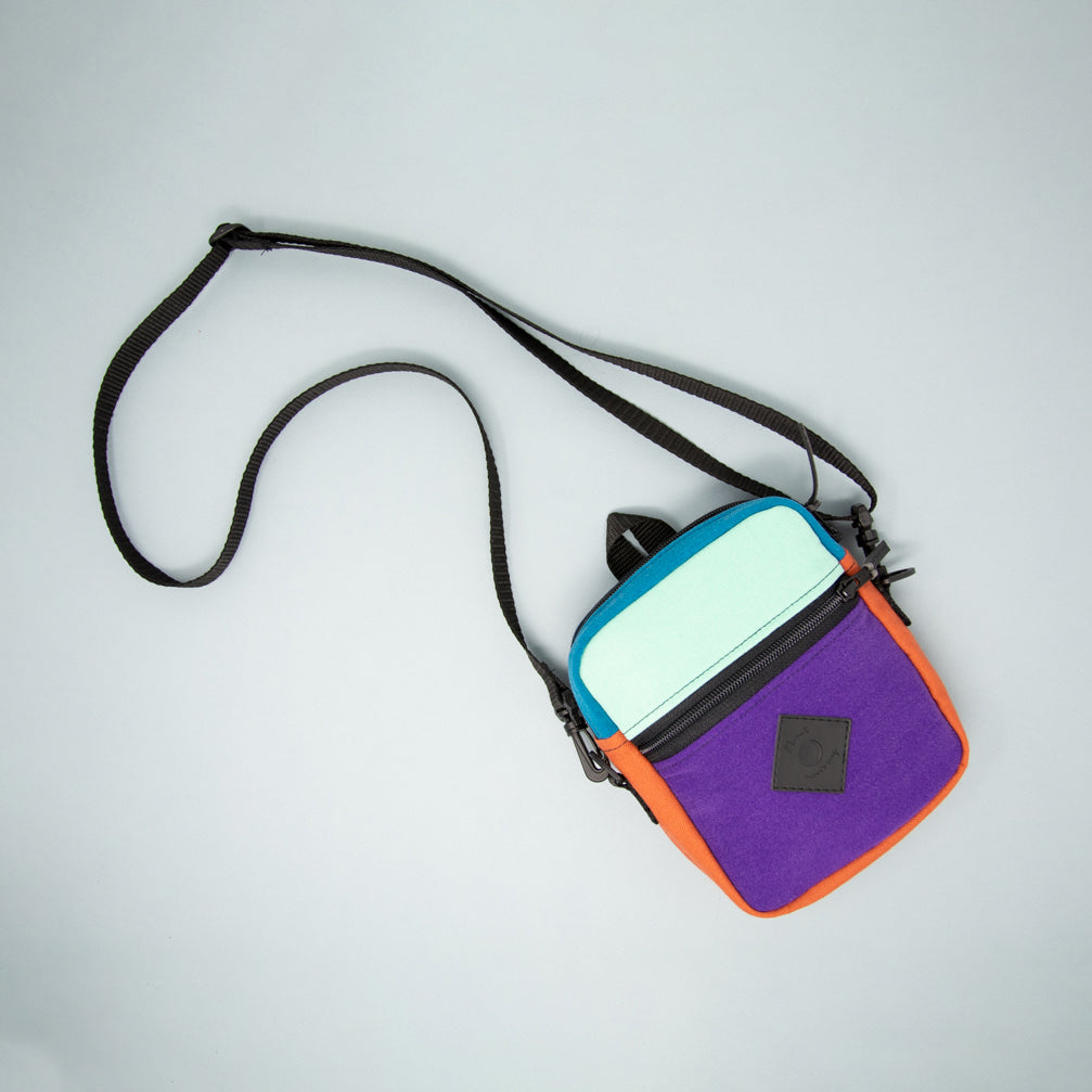 Mini sac à bandoulière 1,7L surcyclé